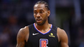 Kawhi Leonard in Clippers uniform