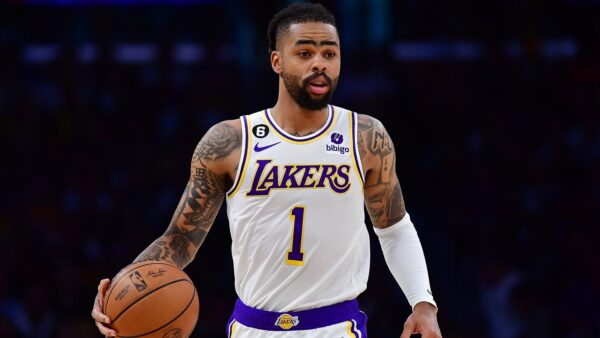 DAngelo Russell holding a ball