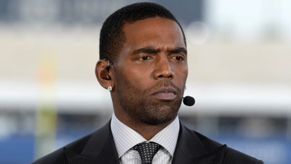 Randy Moss on set