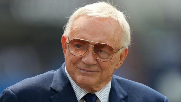 Cowboys owner Jerry Jones in sunglasses